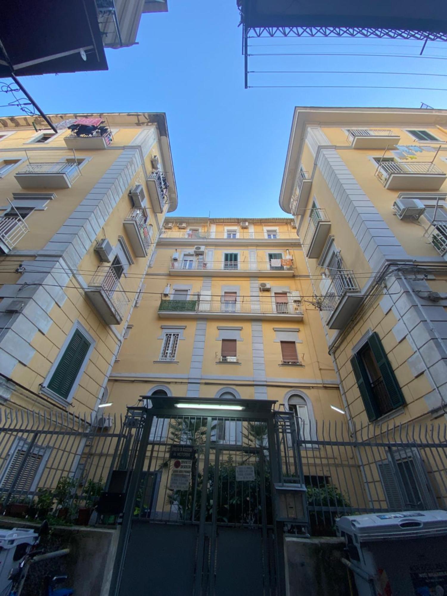La Casa Al Centro " Vicino Al Centro Storico Di Napoli" Appartement Buitenkant foto